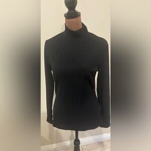 Elegant Black Ribbed Turtleneck Sweater